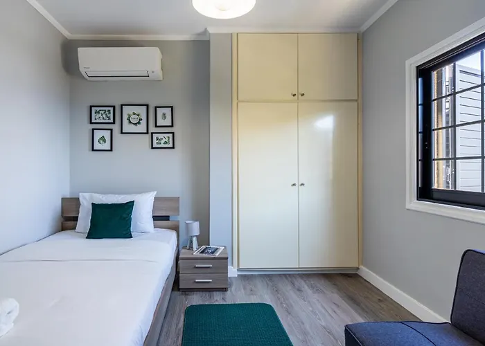 Peale's 2-bedroom In Mackenzie Appartement *