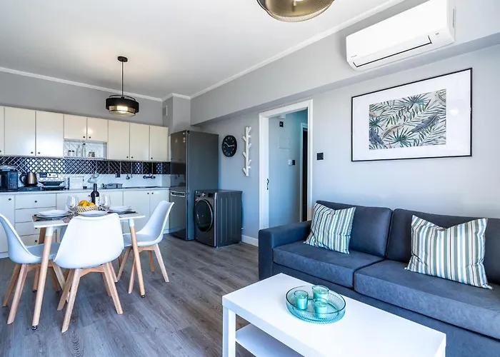 Peale's 2-bedroom In Mackenzie